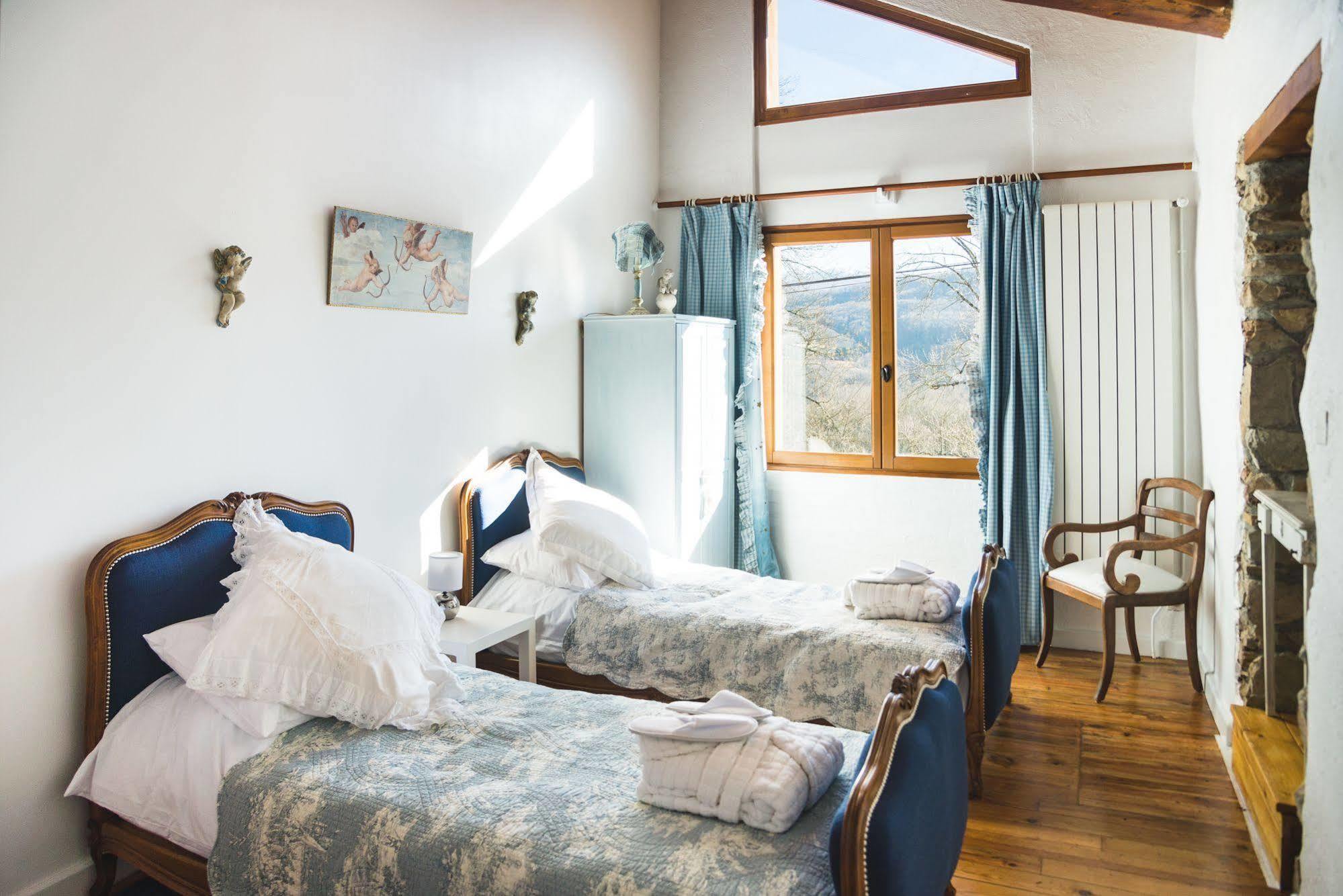 Domaine De Terrac Bed and Breakfast Rimont Exterior foto